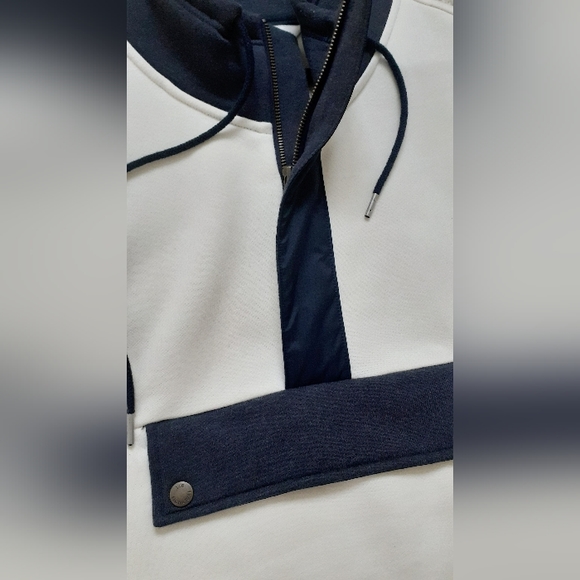 L.L.Bean Signature Organic Sweatshirt | Relaxed Fit - Picture 8 of 8